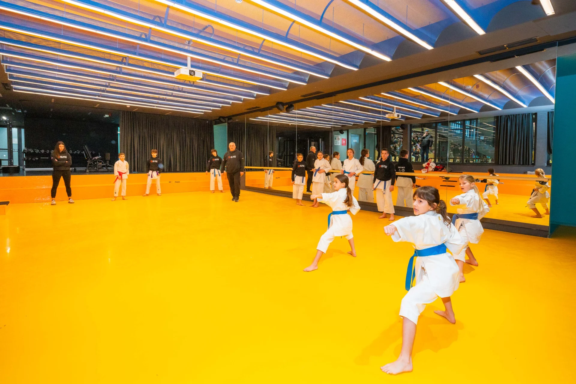 Prvi treninzi i utakmice u Račicama – dvorana odmah zaživjela!